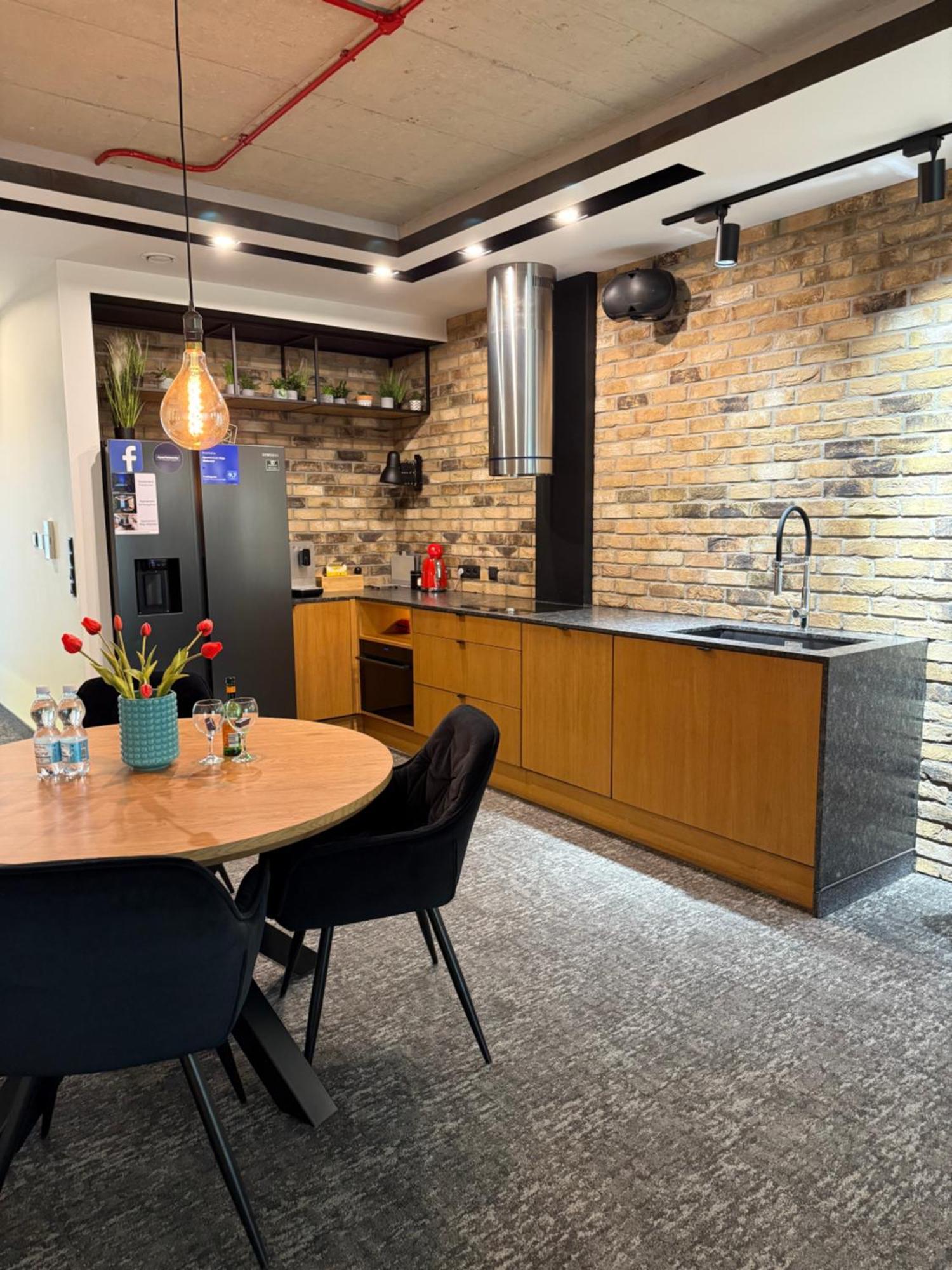 Apartment Aleja Wolnosci